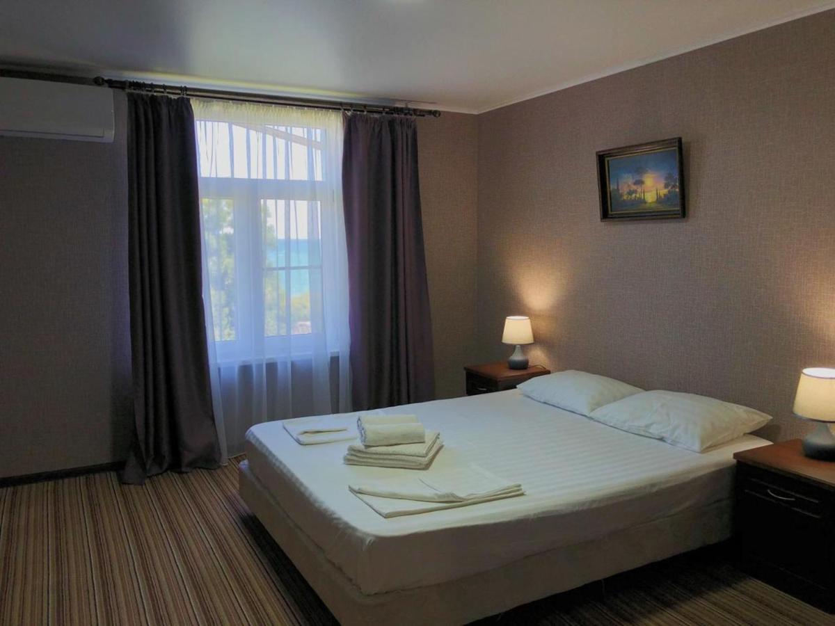Hotel Capri Sukhumi Luaran gambar