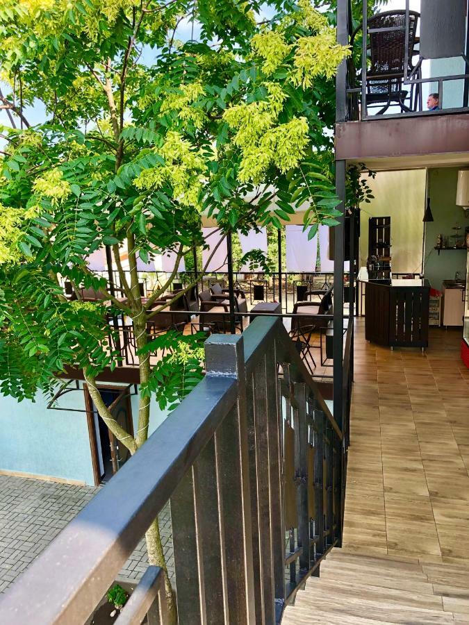 Hotel Capri Sukhumi Luaran gambar